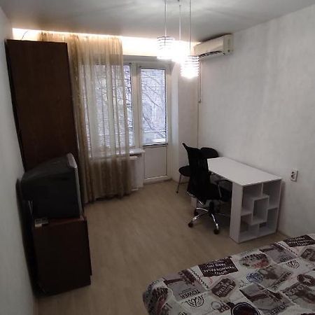 Two room apartment Odessa Exterior photo